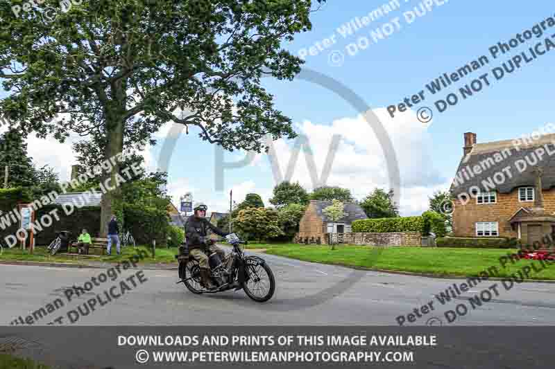 Vintage motorcycle club;eventdigitalimages;no limits trackdays;peter wileman photography;vintage motocycles;vmcc banbury run photographs